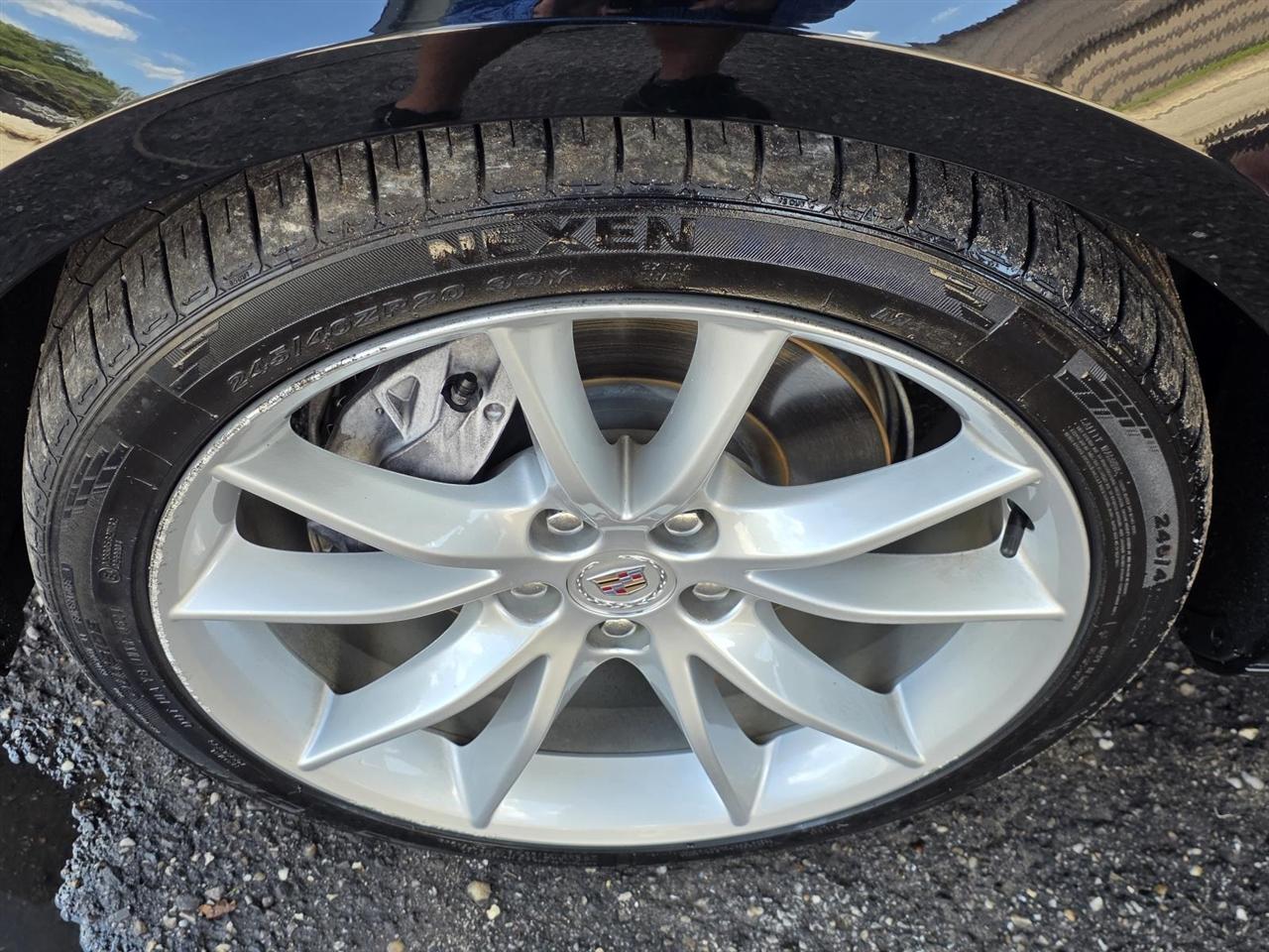 Cadillac XTS Premium 2013