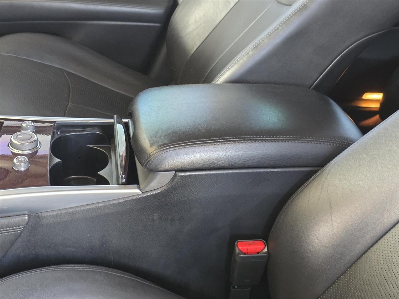 Infiniti Q70 L 3.7 2015