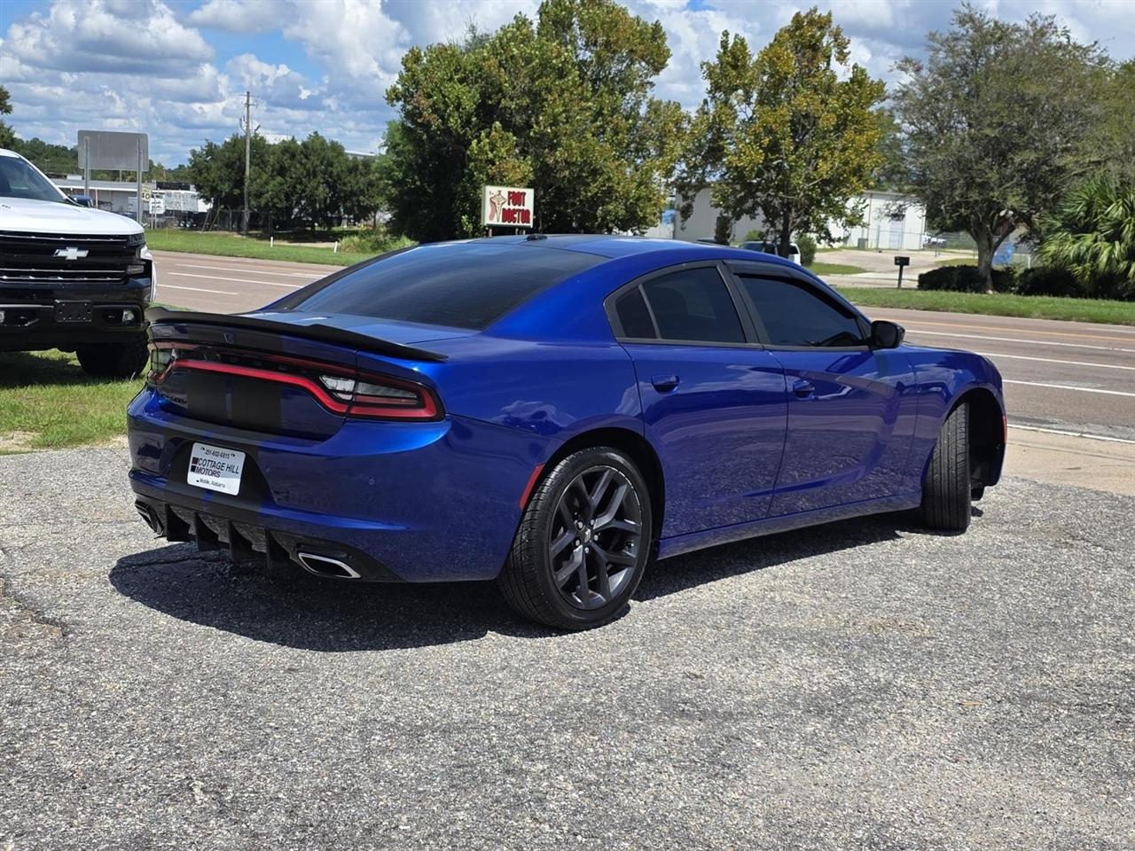 Dodge Charger SXT 2021