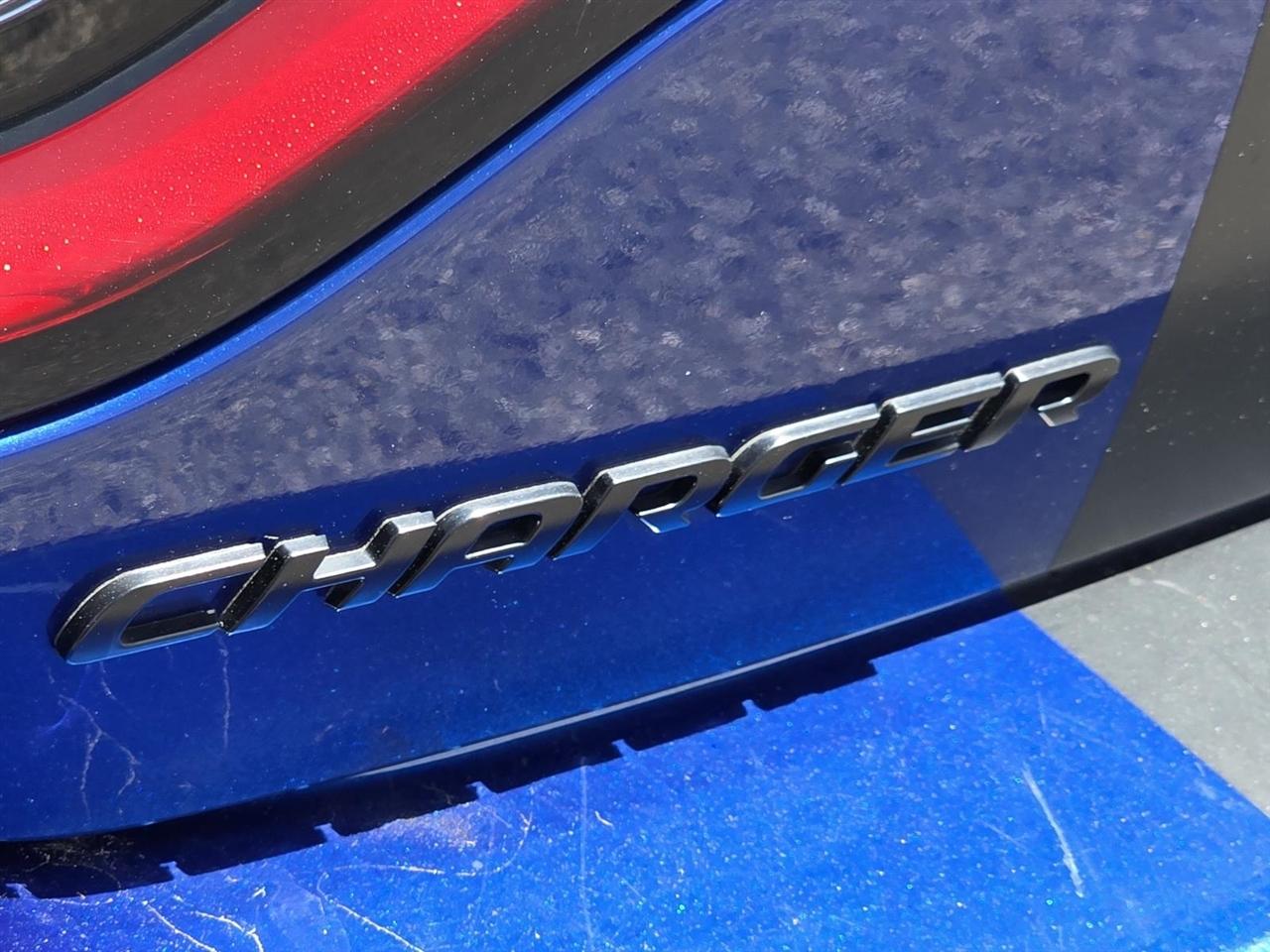 Dodge Charger SXT 2021