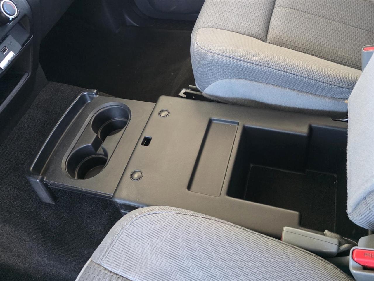 Ford F-150 XL SuperCab 8-ft. Bed 2WD 2013