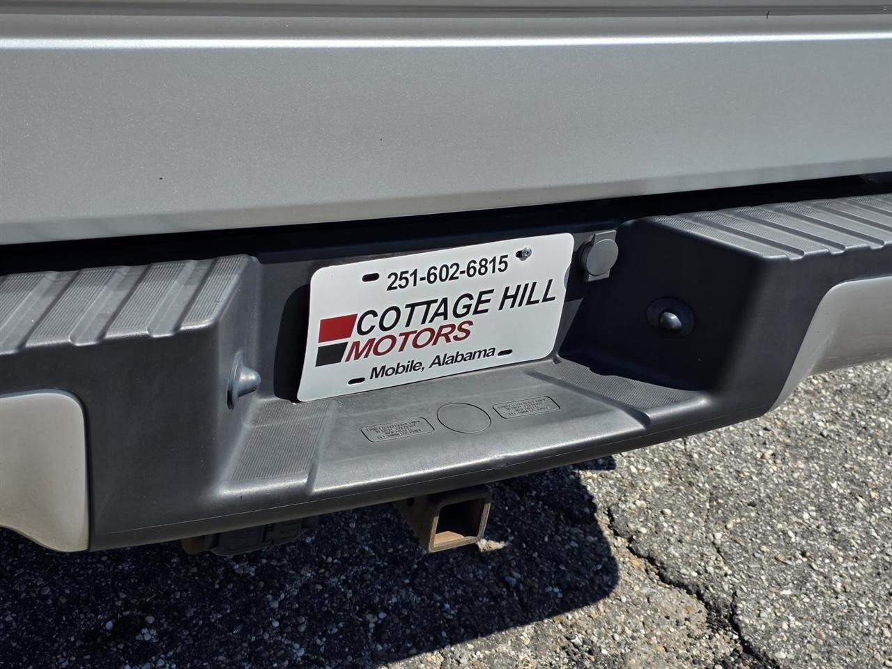Ford F-150 XL SuperCab 8-ft. Bed 2WD 2013