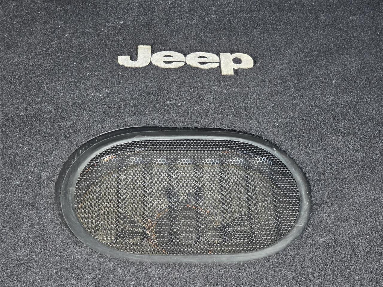 Jeep Wrangler Unlimited Sahara 4WD 2015