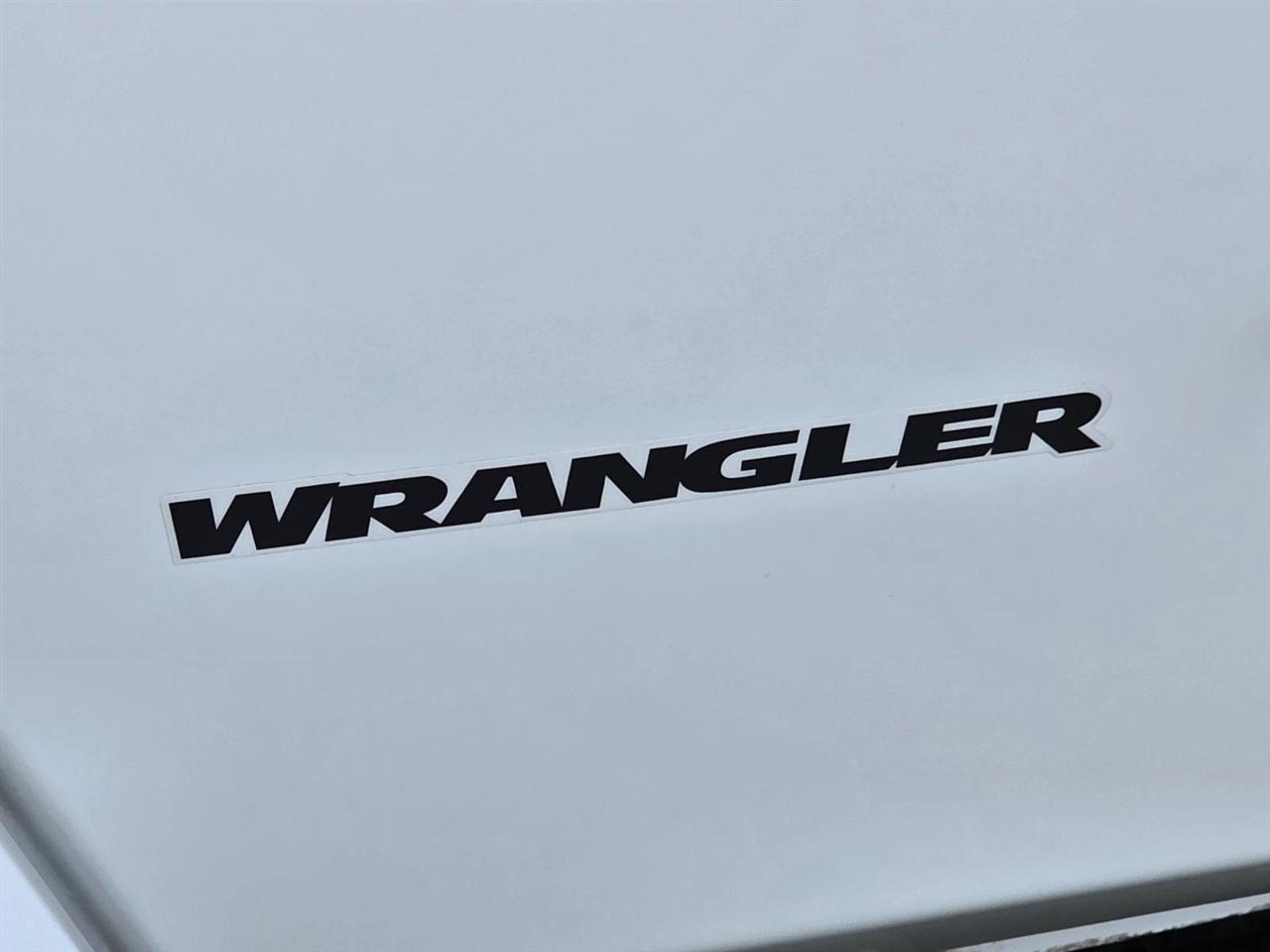 Jeep Wrangler Unlimited Sahara 4WD 2015