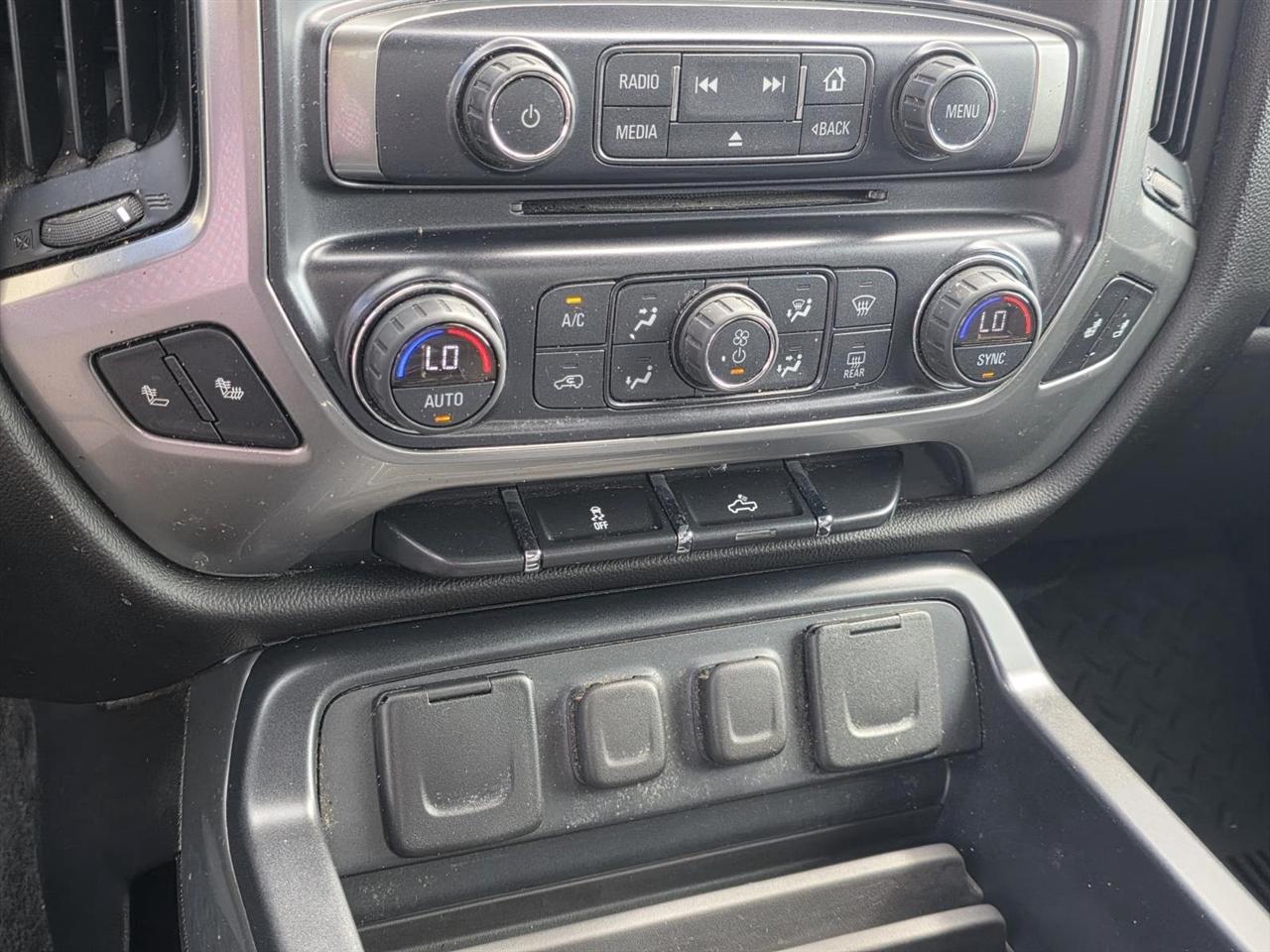Chevrolet Silverado 1500 LT Double Cab 2WD 2017