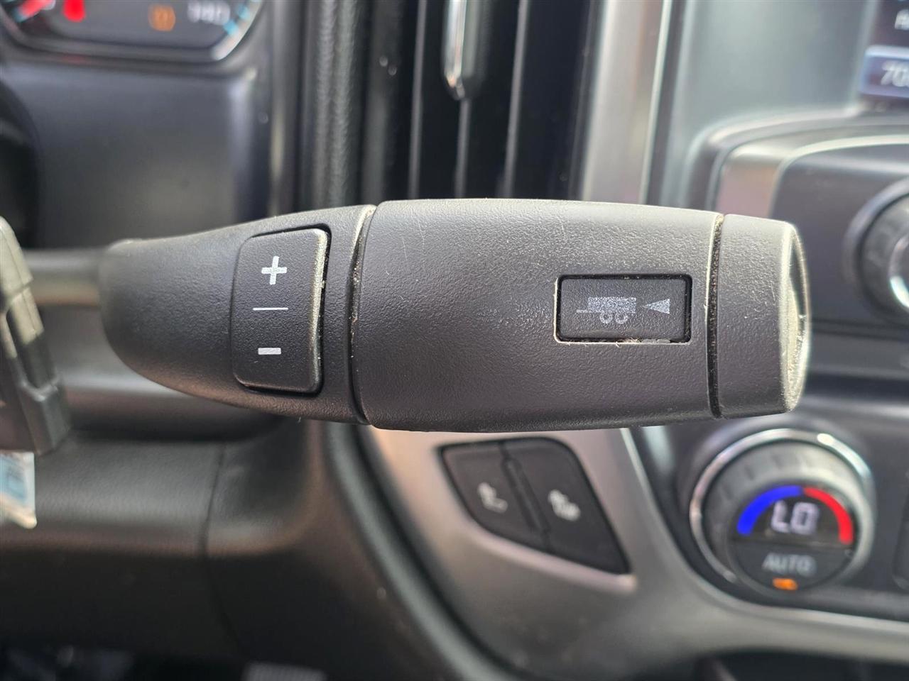 Chevrolet Silverado 1500 LT Double Cab 2WD 2017