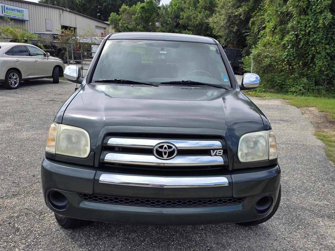 Toyota Tundra SR5 Double Cab 2WD 2005