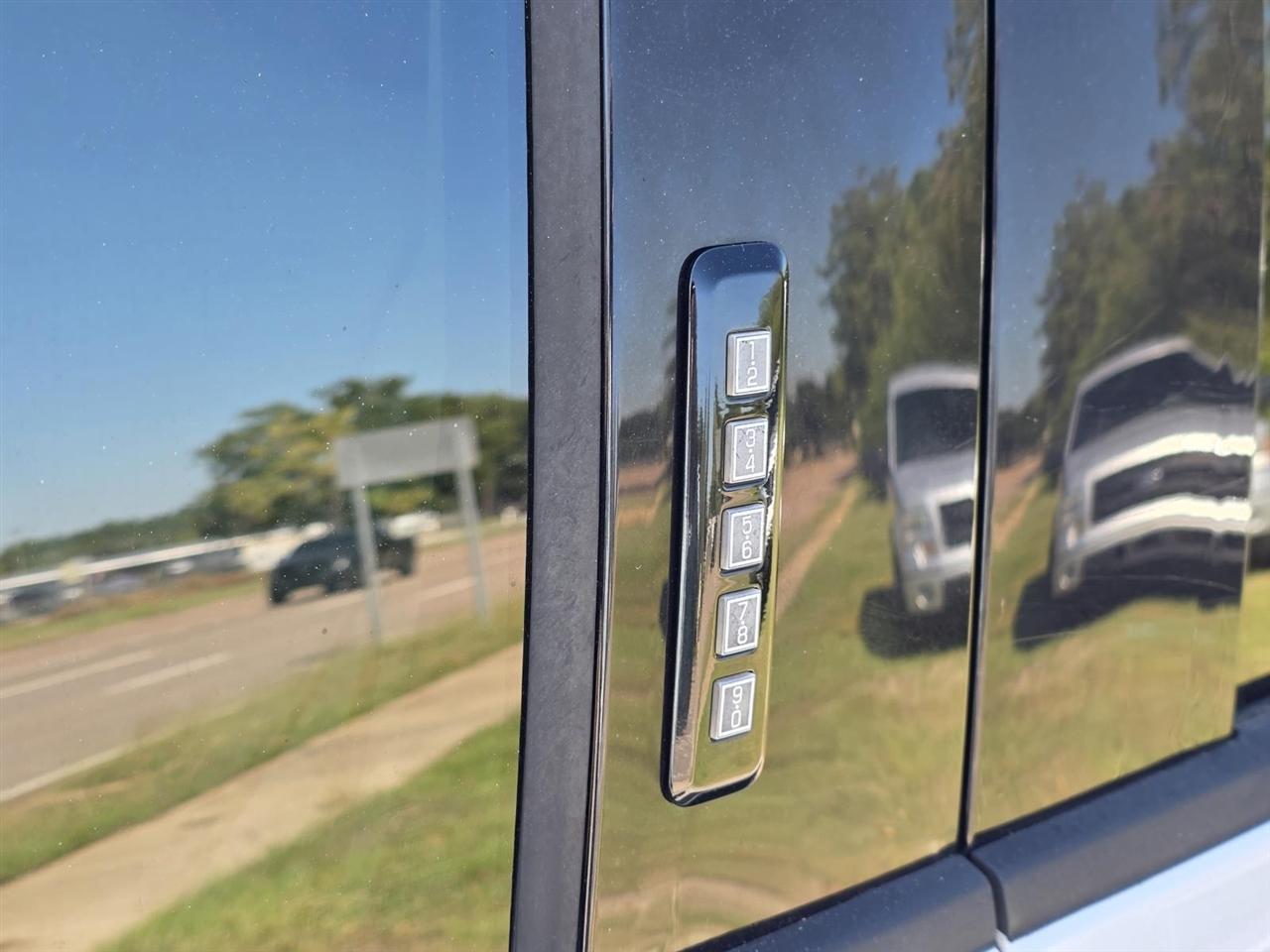 Ford F-150 XL SuperCrew 5.5-ft. Bed 4WD 2019