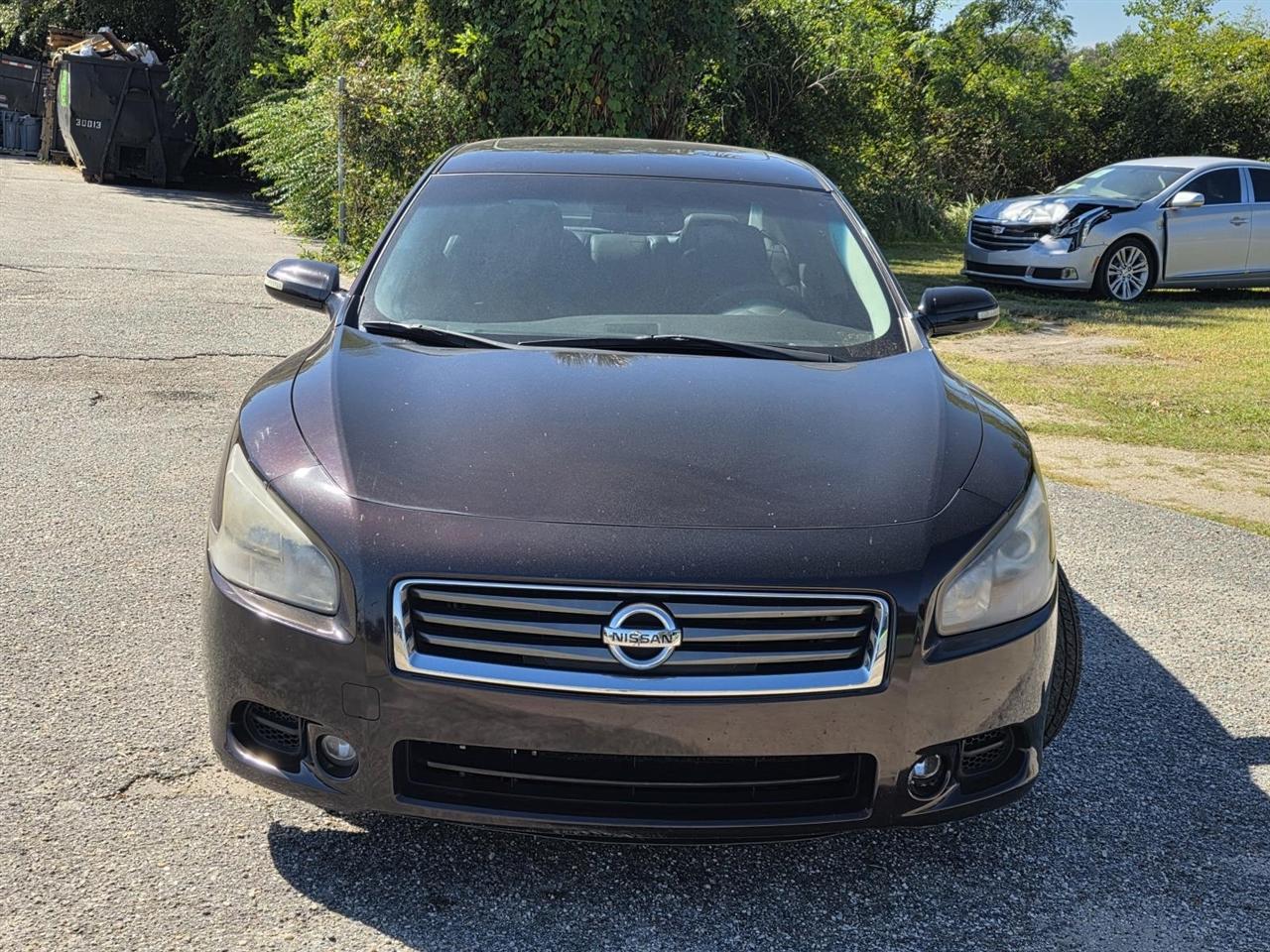 Nissan Maxima SV 2014