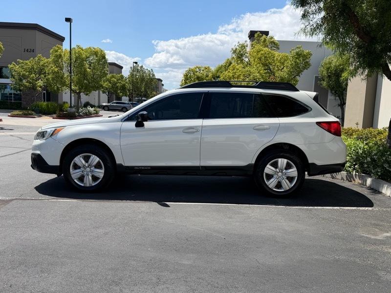 Subaru Outback 2.5i 2016