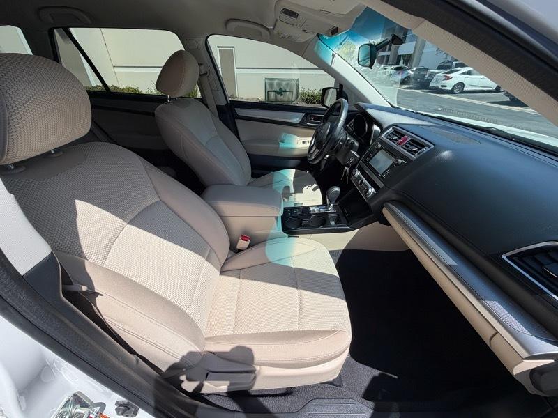 Subaru Outback 2.5i 2016