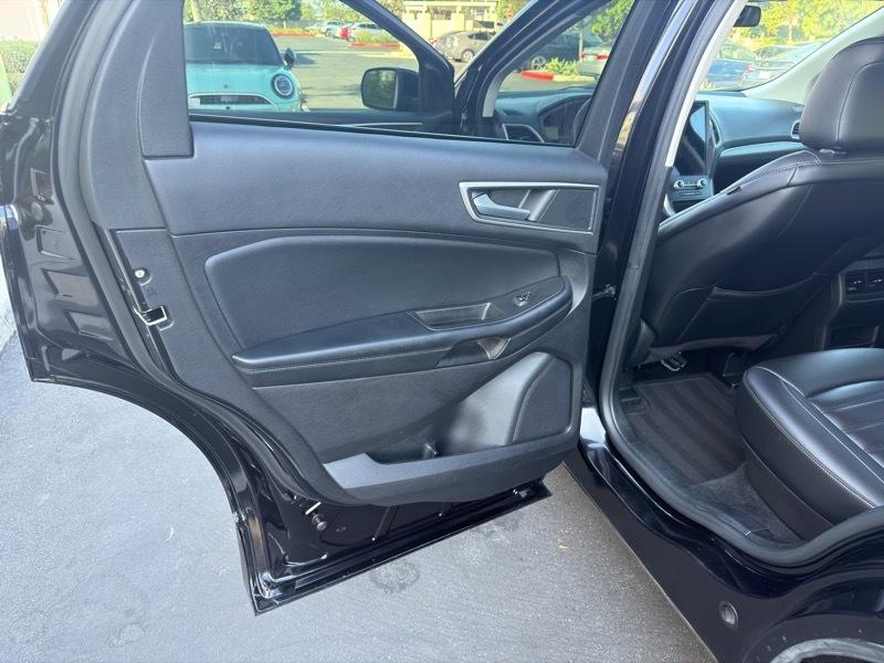 Ford Edge SEL AWD 2022