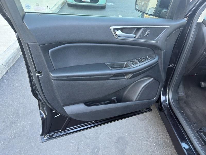Ford Edge SEL AWD 2022