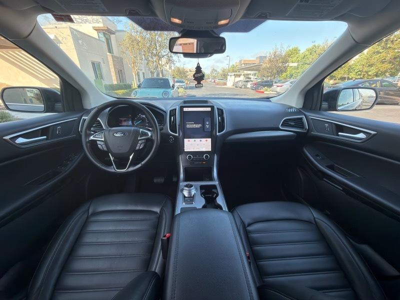 2022 Ford Edge SEL - Photo 17