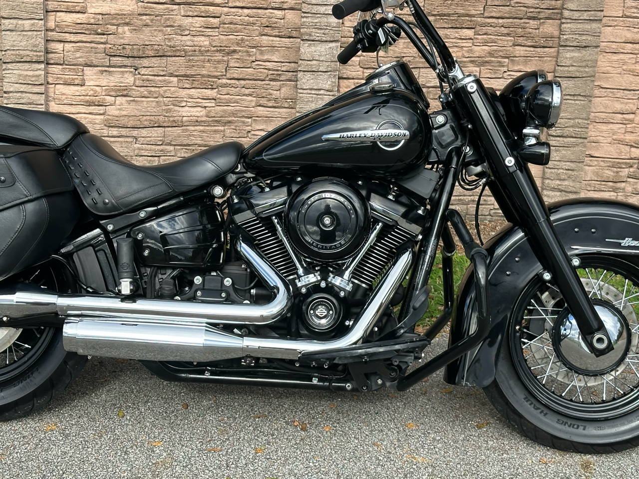 Harley-Davidson FLHC Heritage Classic  2018 Harley-Davidson FLHC Heritage Classic  2018