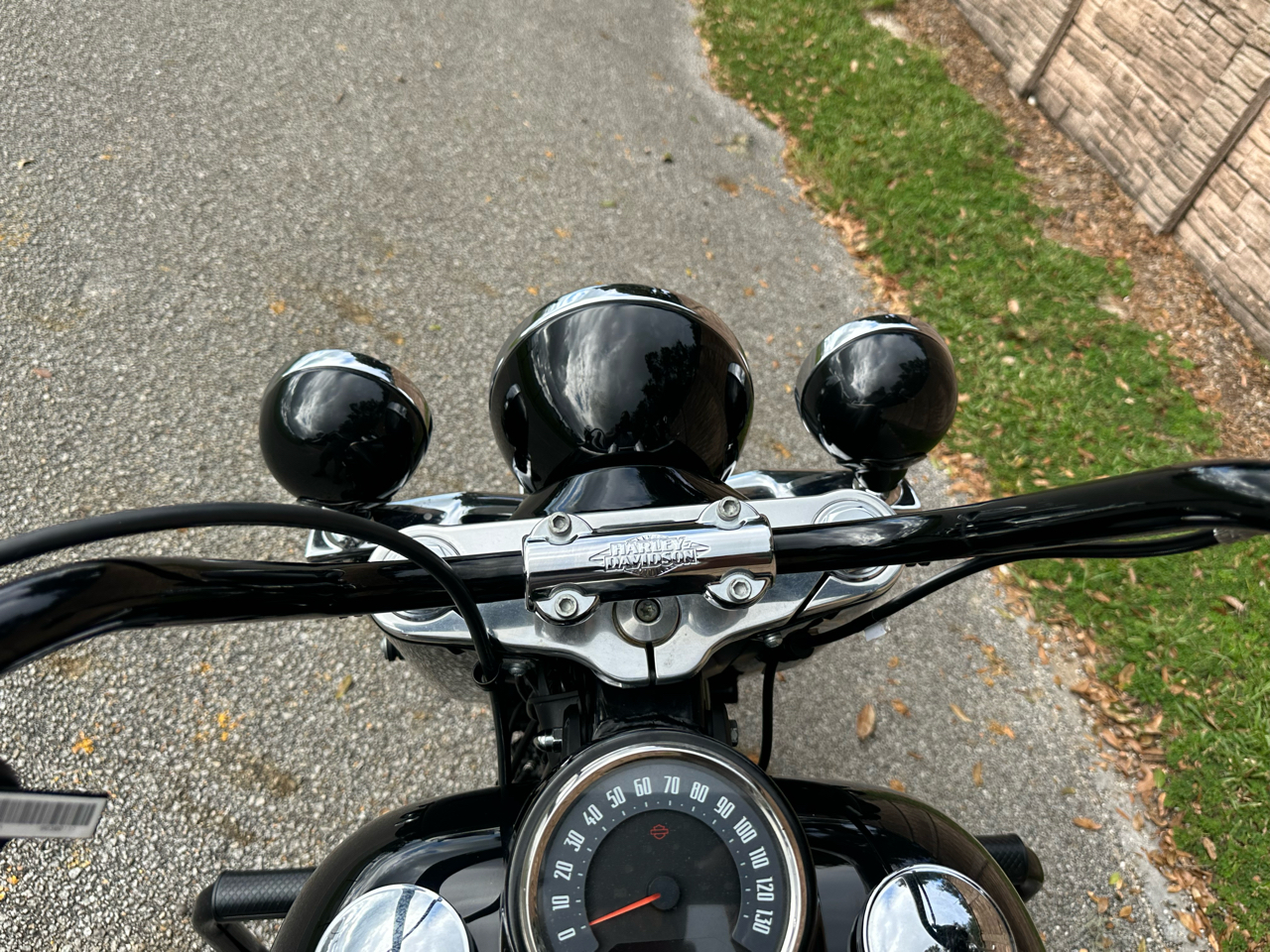 Harley-Davidson FLHC Heritage Classic  2018 Harley-Davidson FLHC Heritage Classic  2018