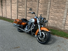 2014 Harley-Davidson FLHR103 