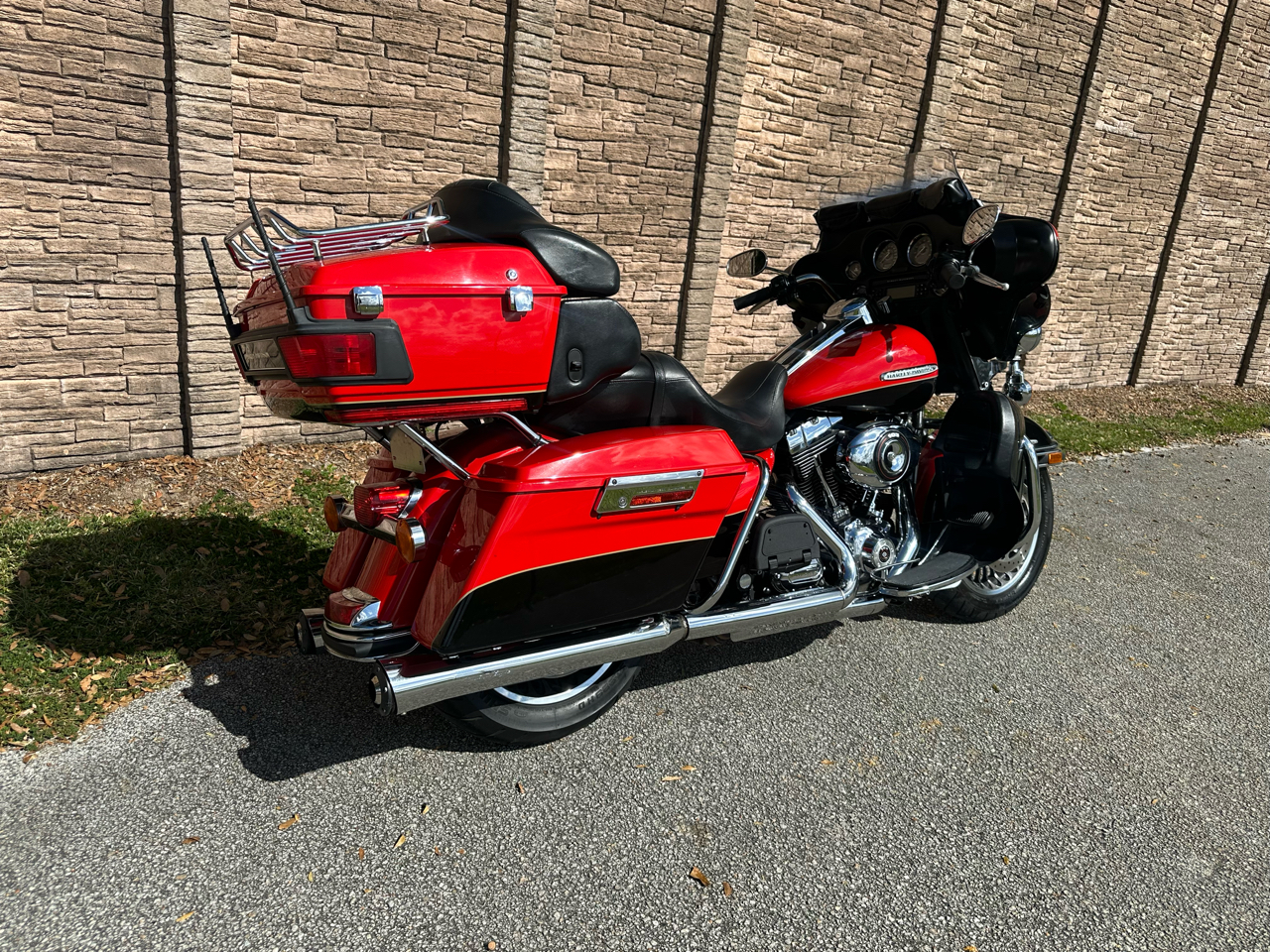 Harley-Davidson FLHTK  2010 Harley-Davidson FLHTK  2010