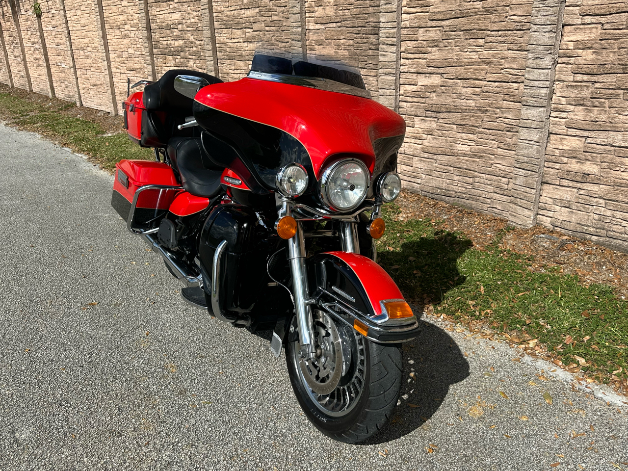 Harley-Davidson FLHTK  2010 Harley-Davidson FLHTK  2010