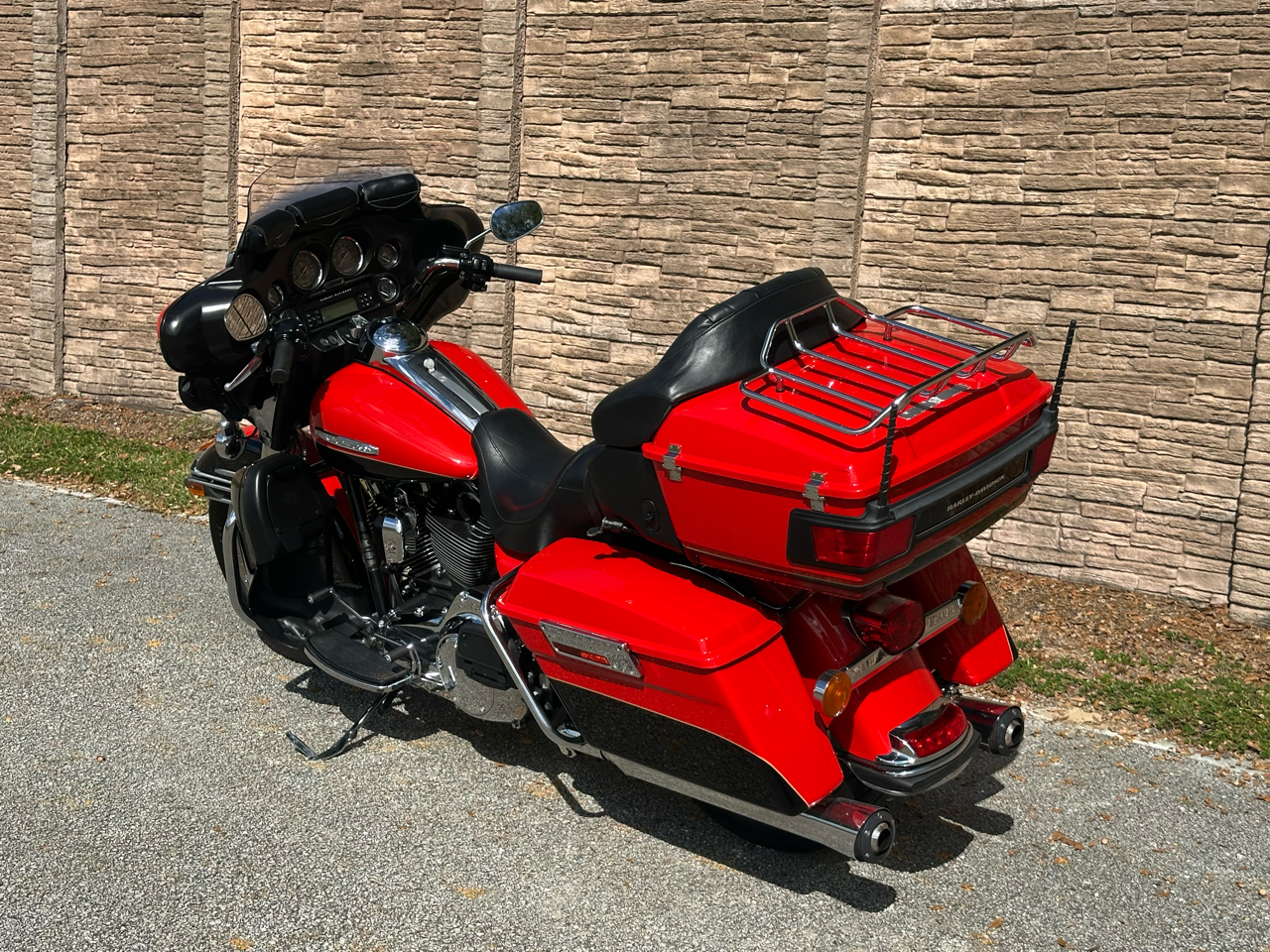 Harley-Davidson FLHTK  2010 Harley-Davidson FLHTK  2010