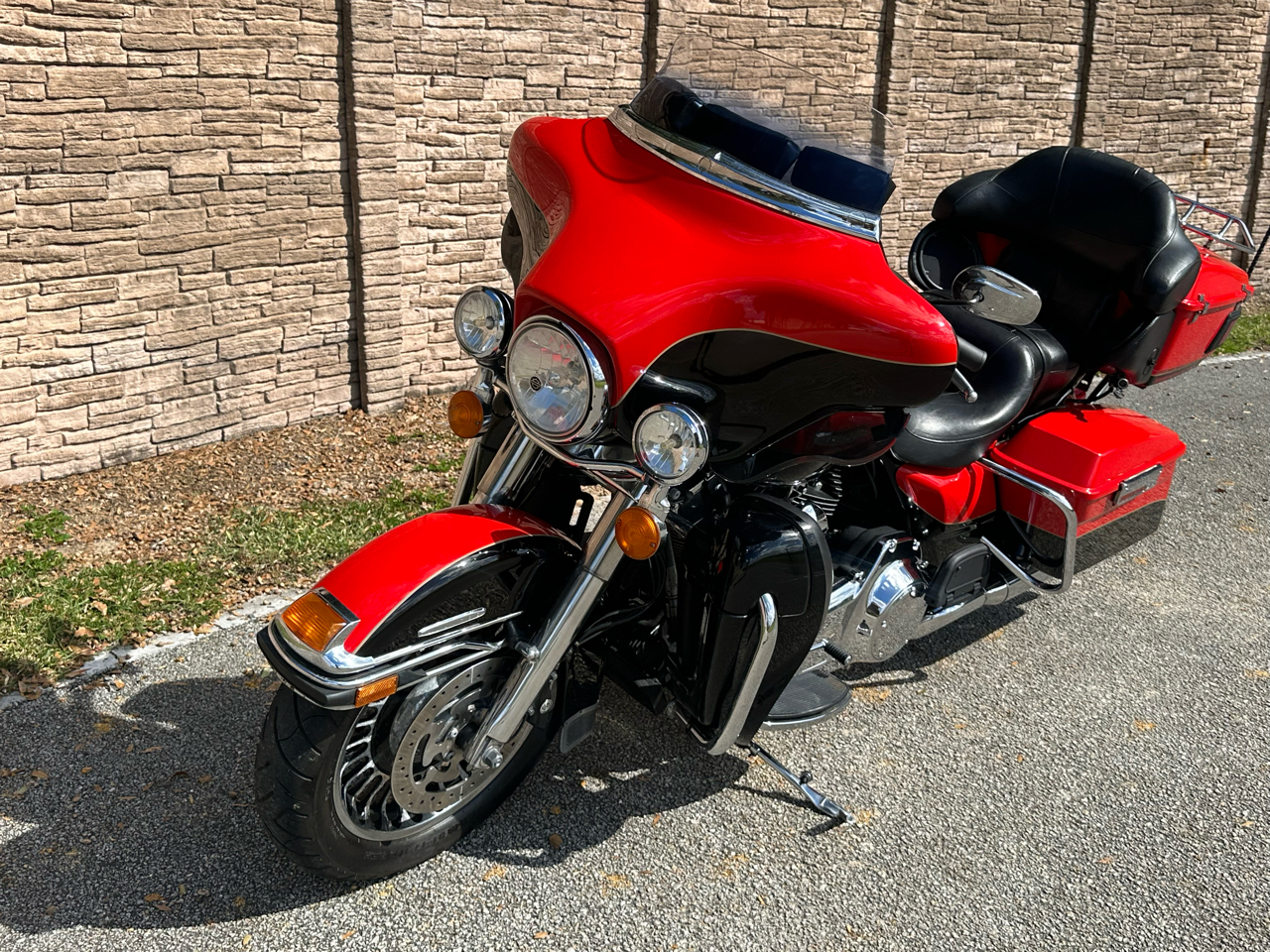 Harley-Davidson FLHTK  2010 Harley-Davidson FLHTK  2010