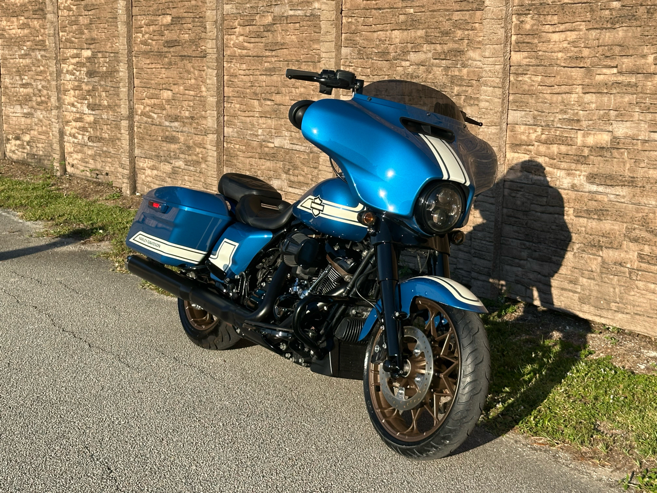 Harley-Davidson FLHXST  2023 Harley-Davidson FLHXST  2023