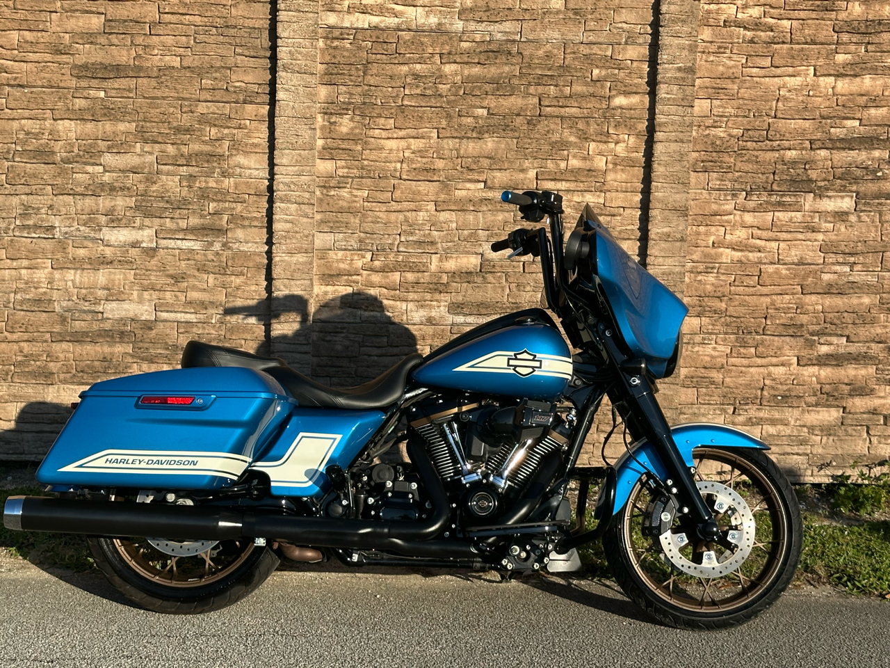 Harley-Davidson FLHXST  2023 Harley-Davidson FLHXST  2023
