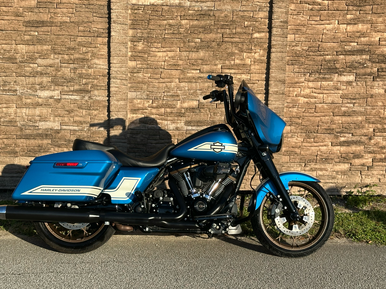 Harley-Davidson FLHXST  2023 Harley-Davidson FLHXST  2023