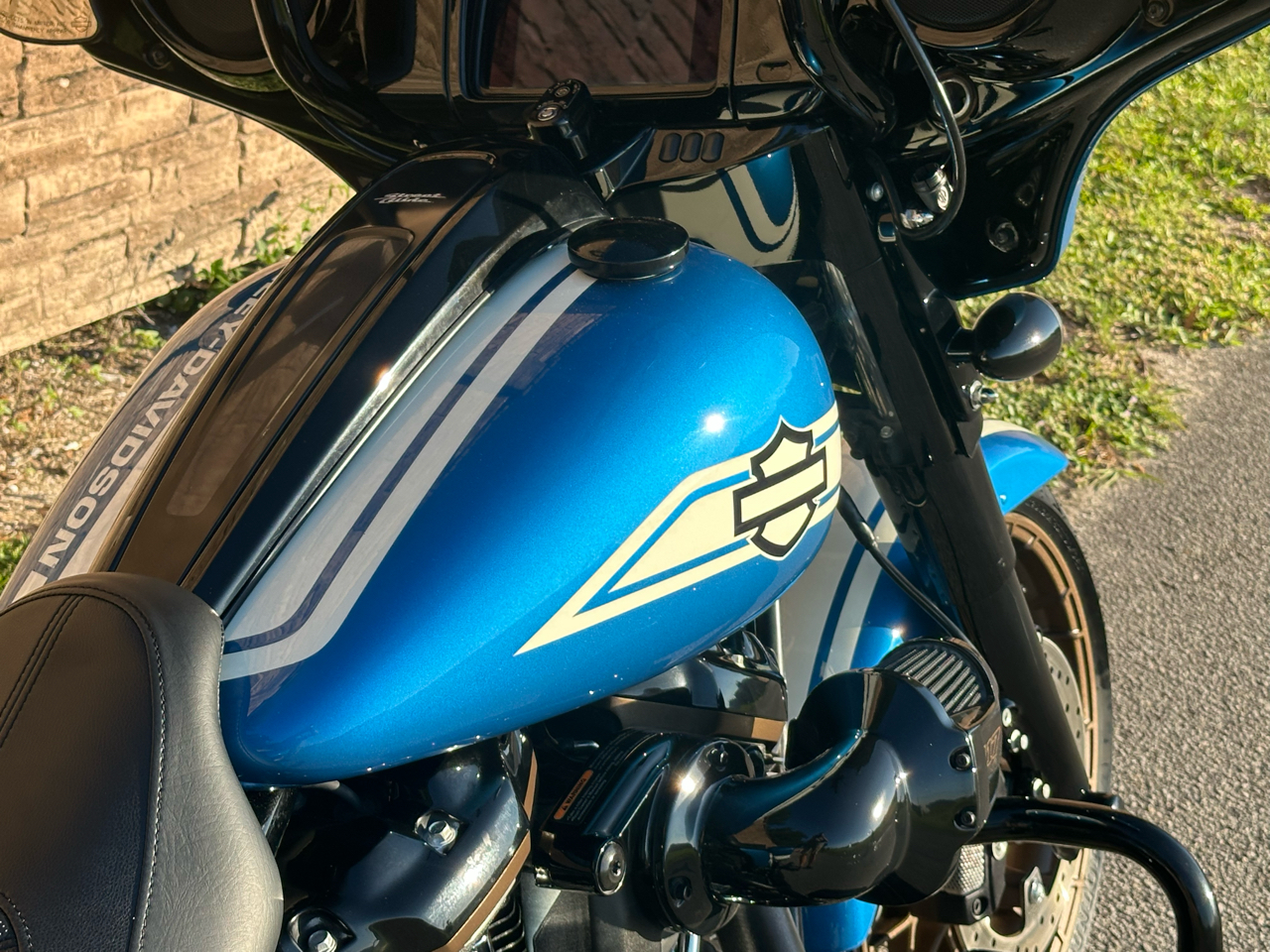 Harley-Davidson FLHXST  2023 Harley-Davidson FLHXST  2023