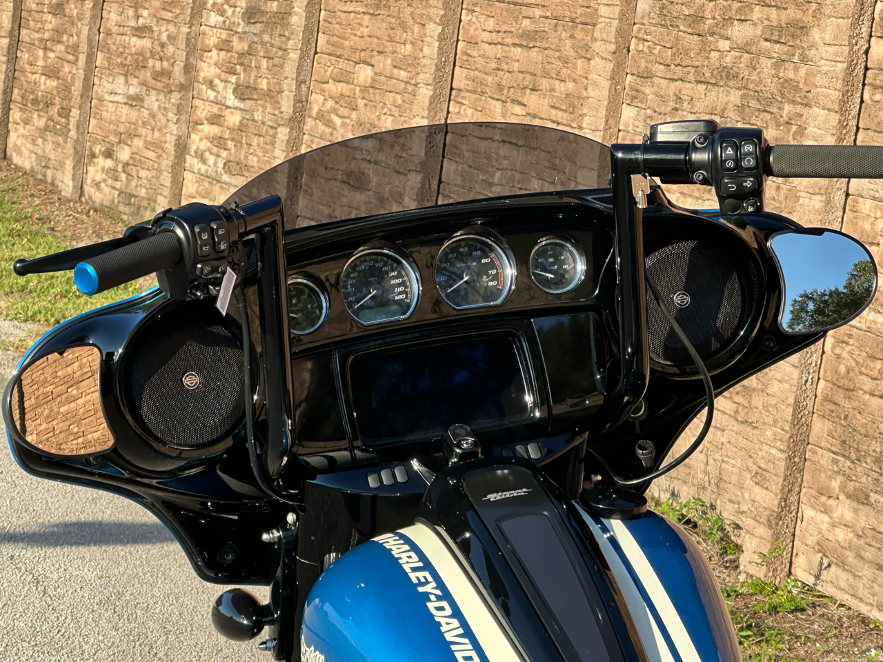 Harley-Davidson FLHXST  2023 Harley-Davidson FLHXST  2023