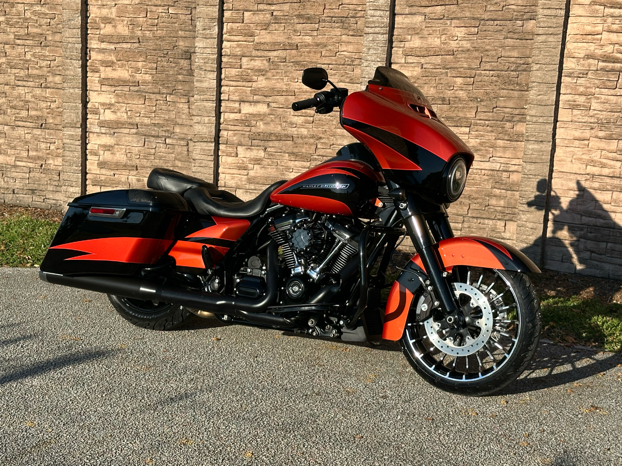 Harley-Davidson FLHXS  2019 Harley-Davidson FLHXS  2019