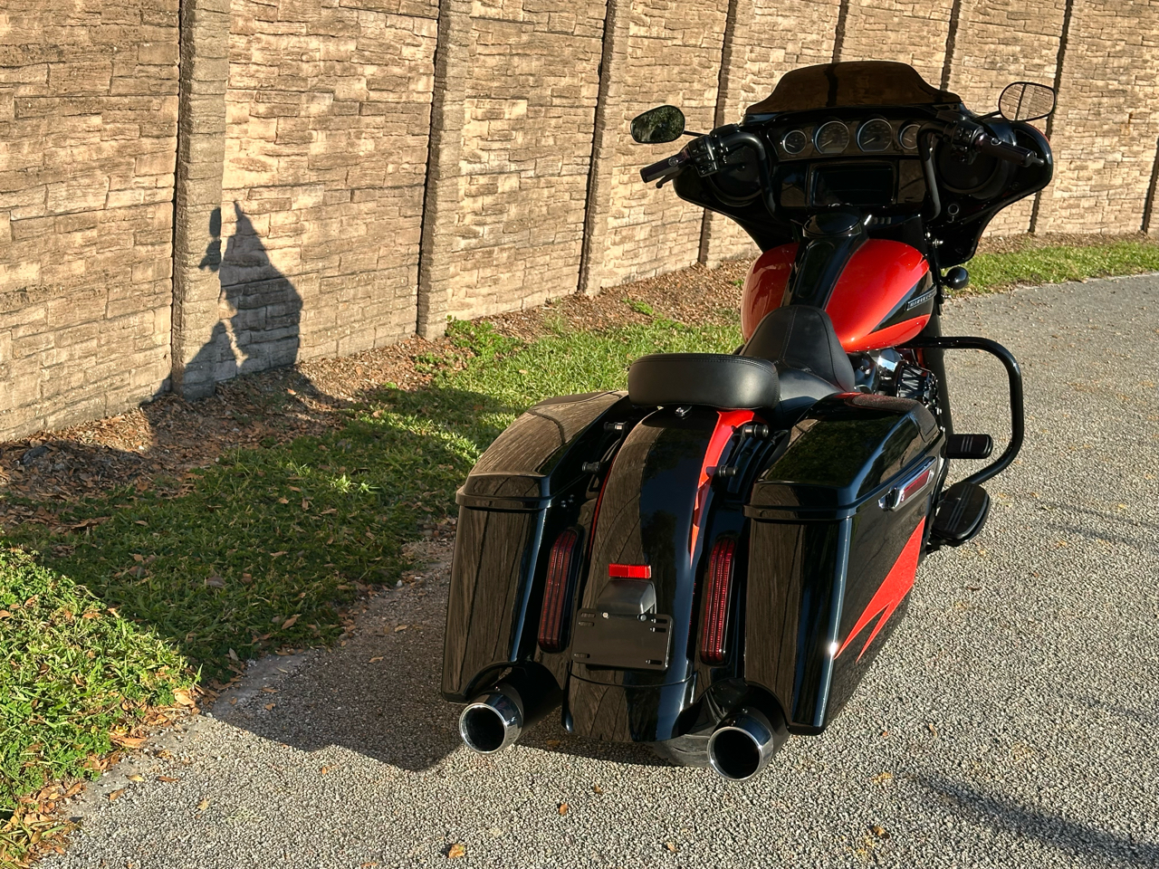Harley-Davidson FLHXS  2019 Harley-Davidson FLHXS  2019