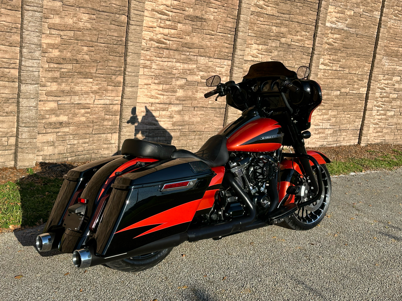 Harley-Davidson FLHXS  2019 Harley-Davidson FLHXS  2019