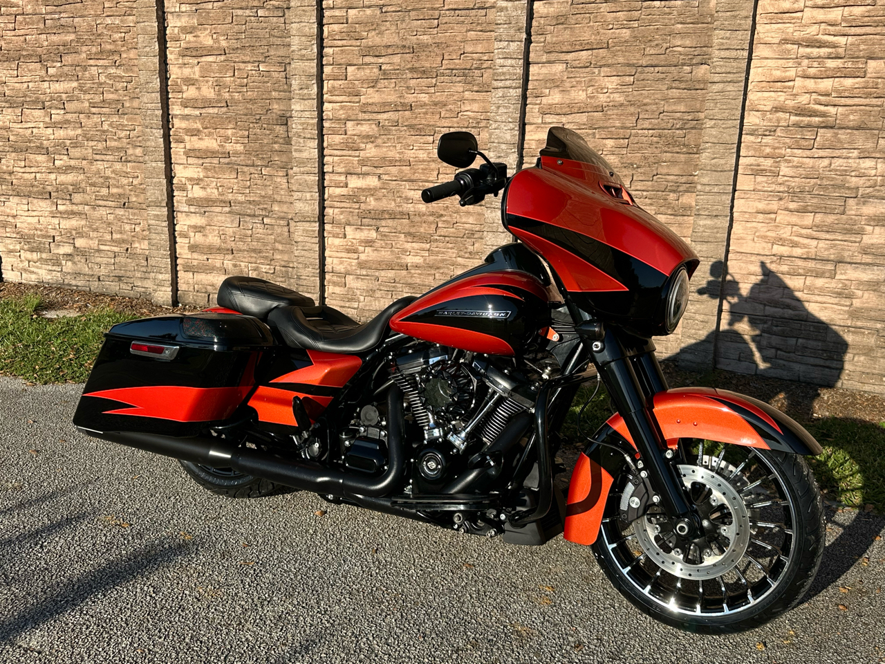 Harley-Davidson FLHXS  2019 Harley-Davidson FLHXS  2019