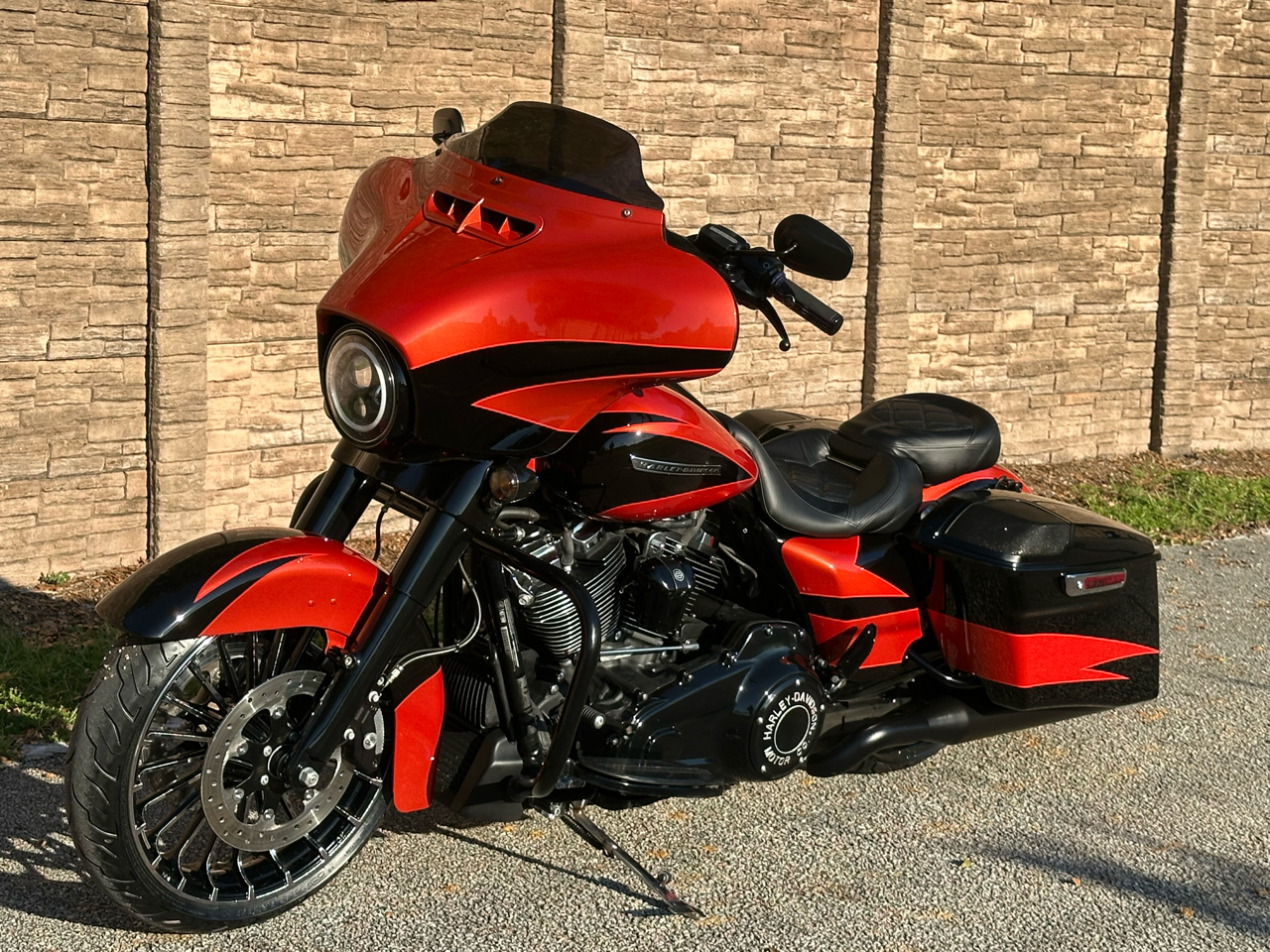 Harley-Davidson FLHXS  2019 Harley-Davidson FLHXS  2019