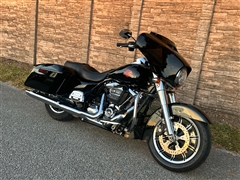 2019 Harley-Davidson FLHT 