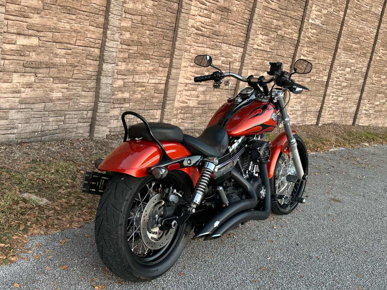 Harley-Davidson FXDWG  2011