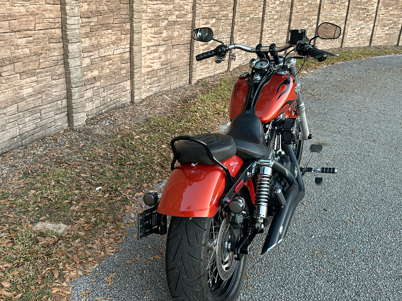 Harley-Davidson FXDWG  2011