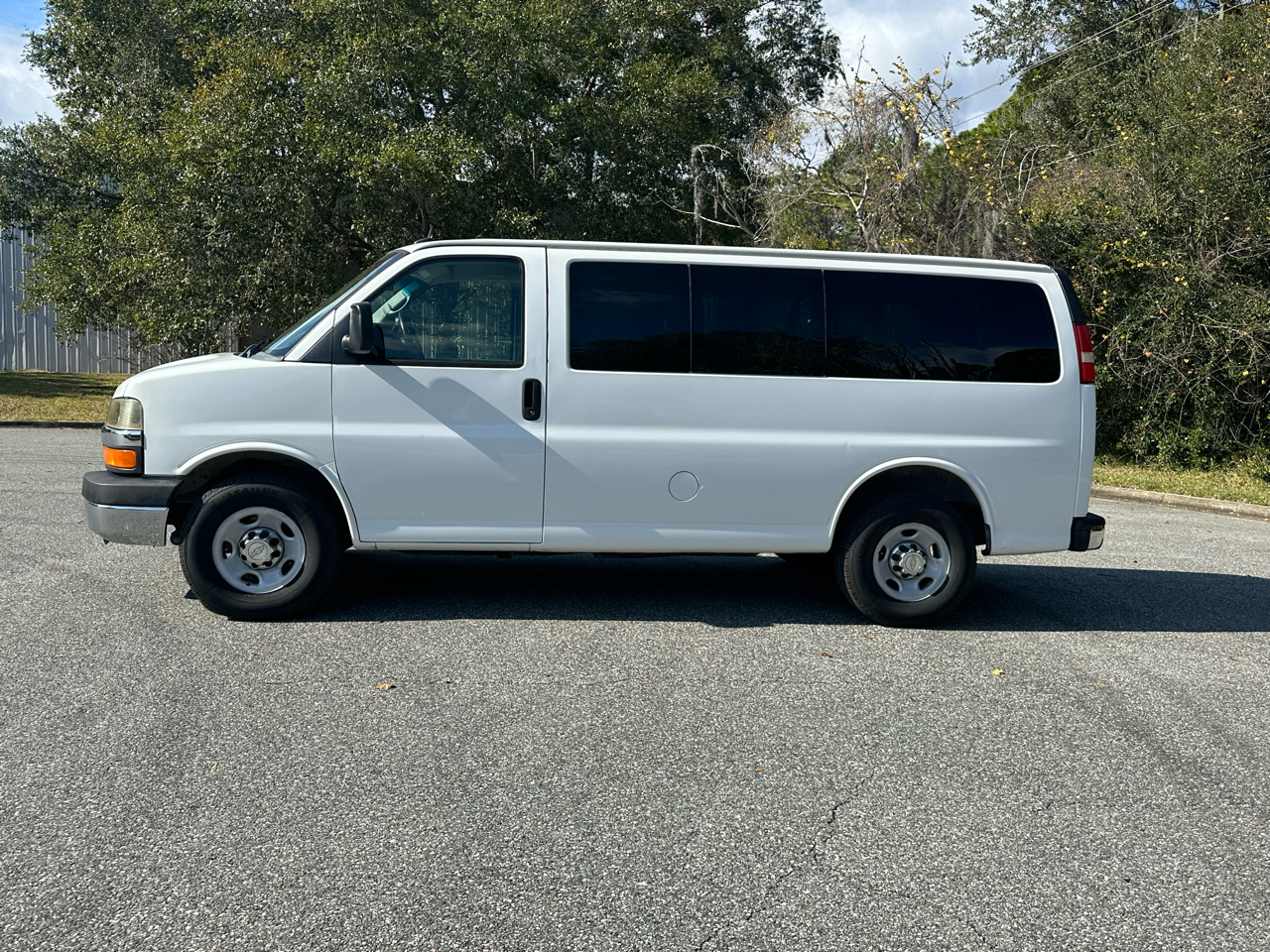 Chevrolet Express 2500 LT 2013