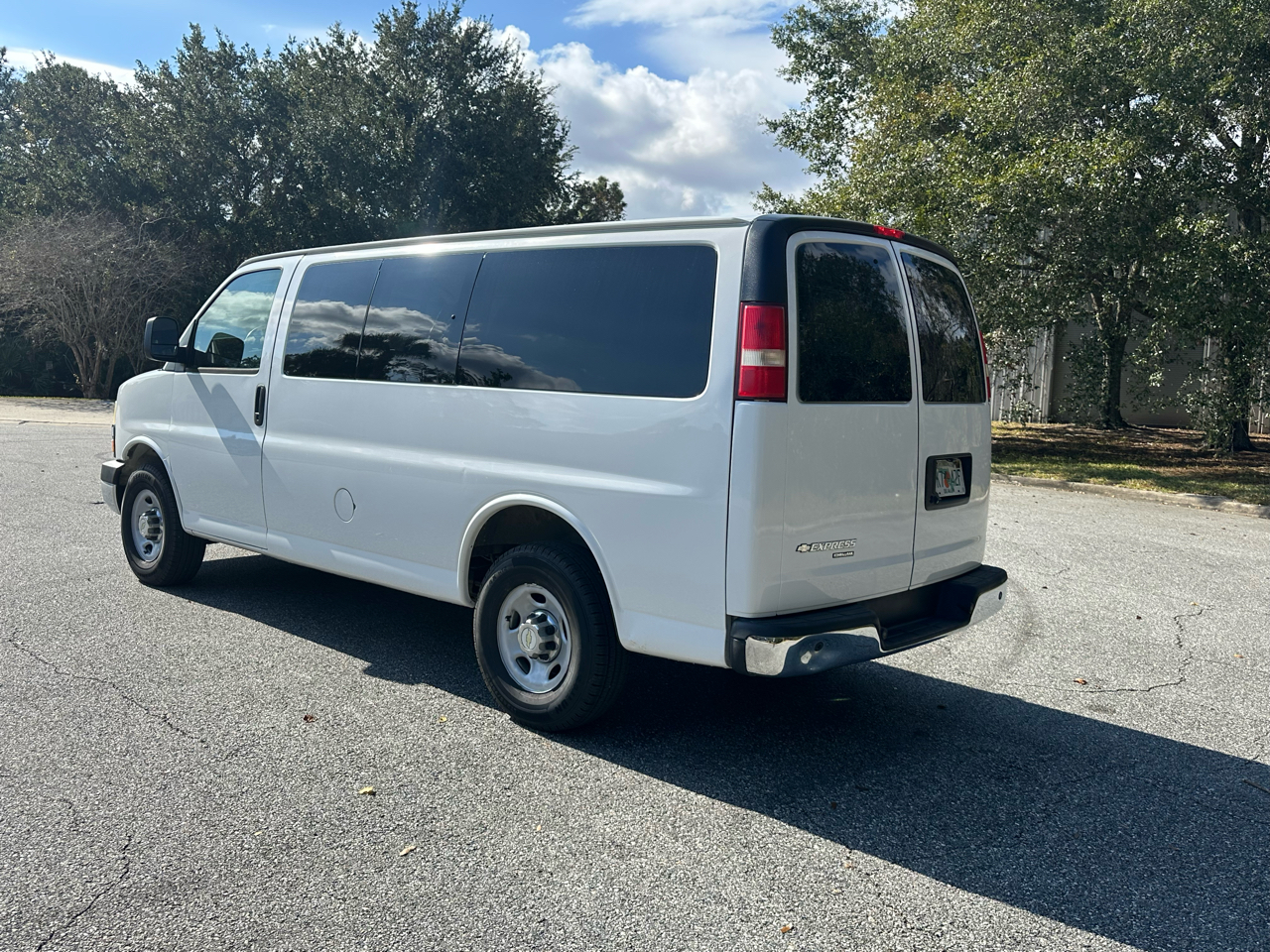 Chevrolet Express 2500 LT 2013