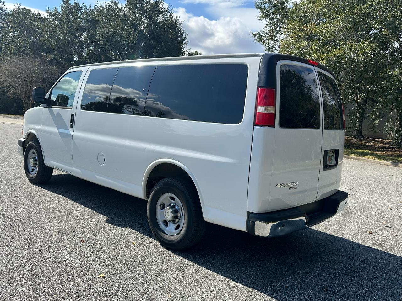 Chevrolet Express 2500 LT 2013
