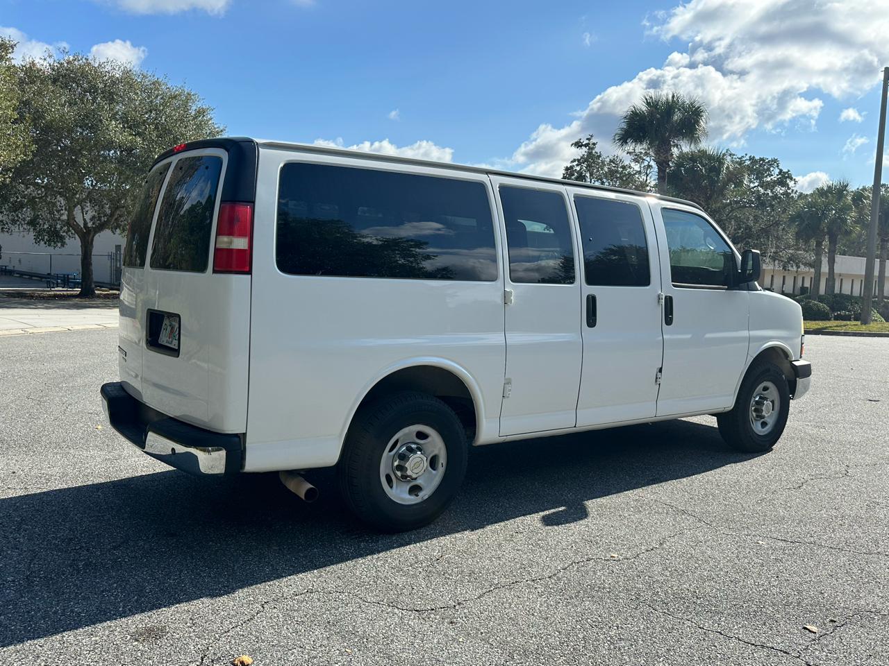Chevrolet Express 2500 LT 2013