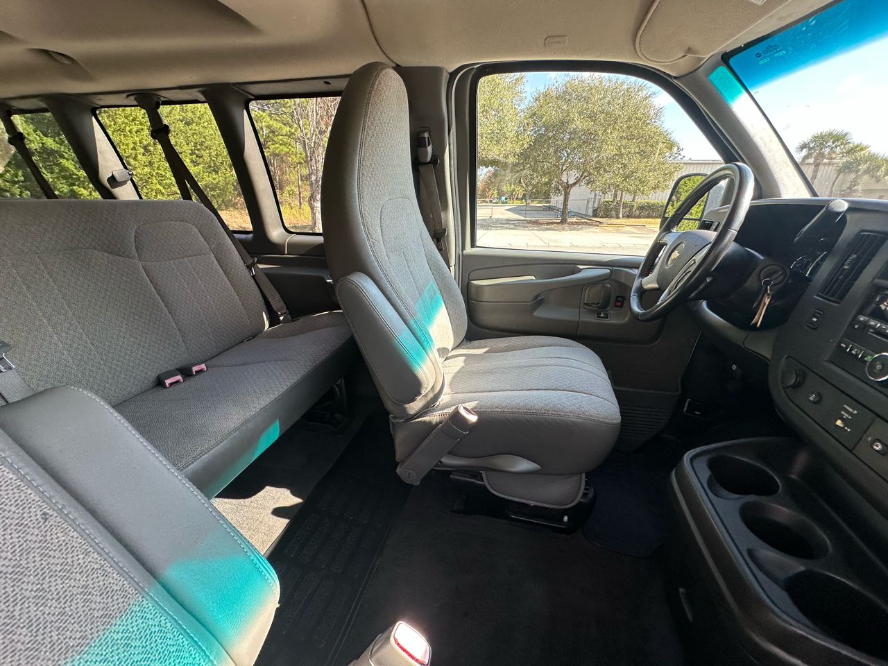 Chevrolet Express 2500 LT 2013