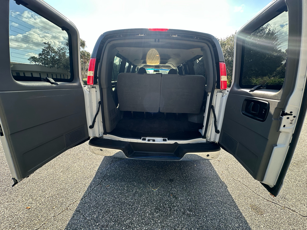 Chevrolet Express 2500 LT 2013