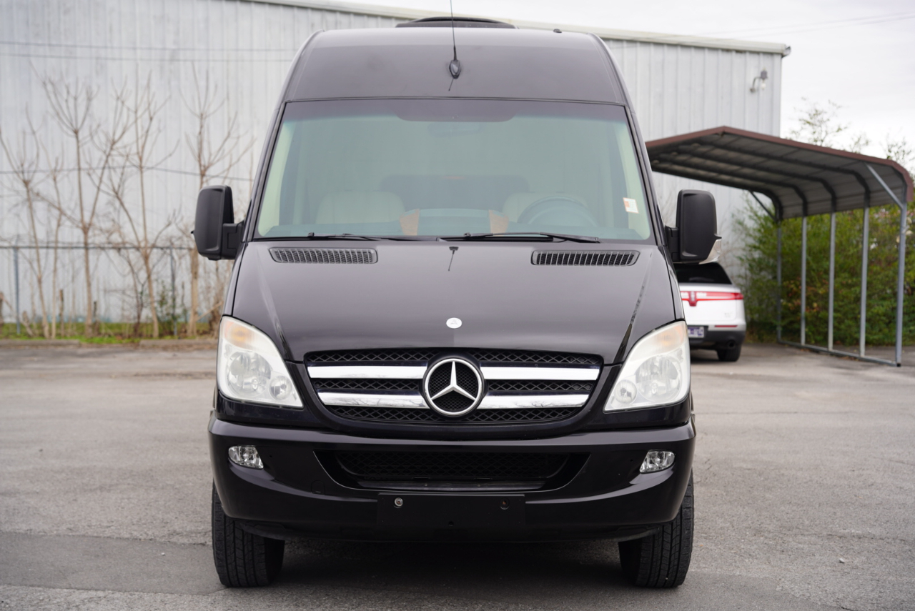 Mercedes-Benz Sprinter  2013