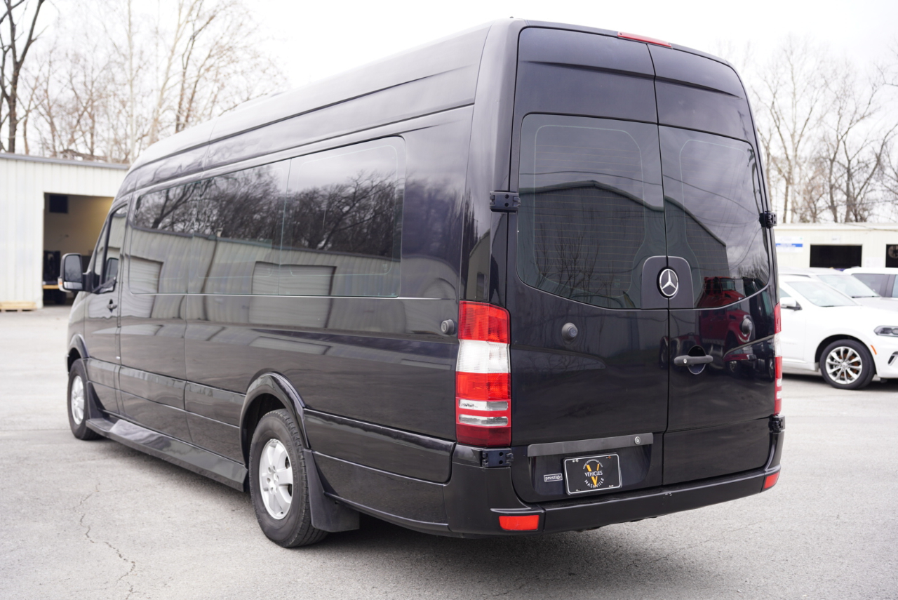 Mercedes-Benz Sprinter  2013