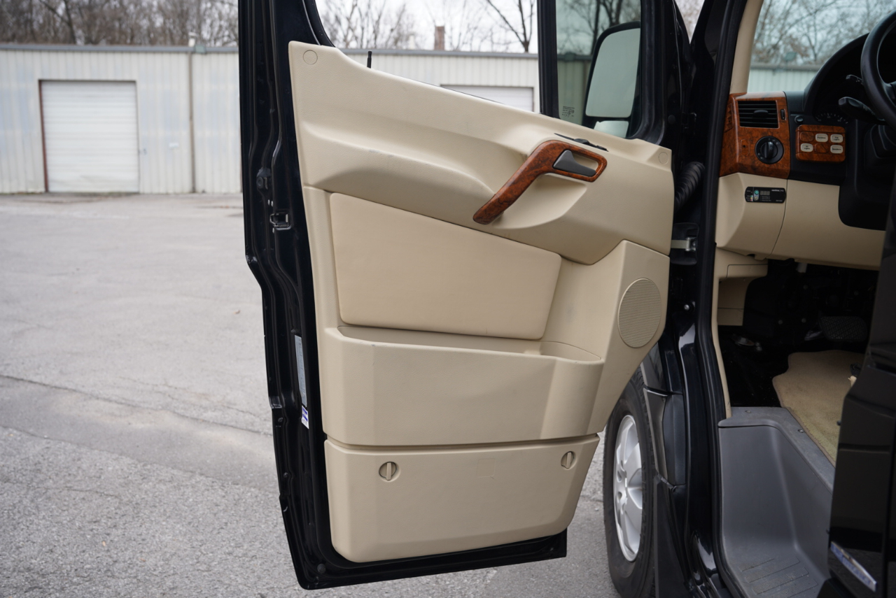 Mercedes-Benz Sprinter  2013