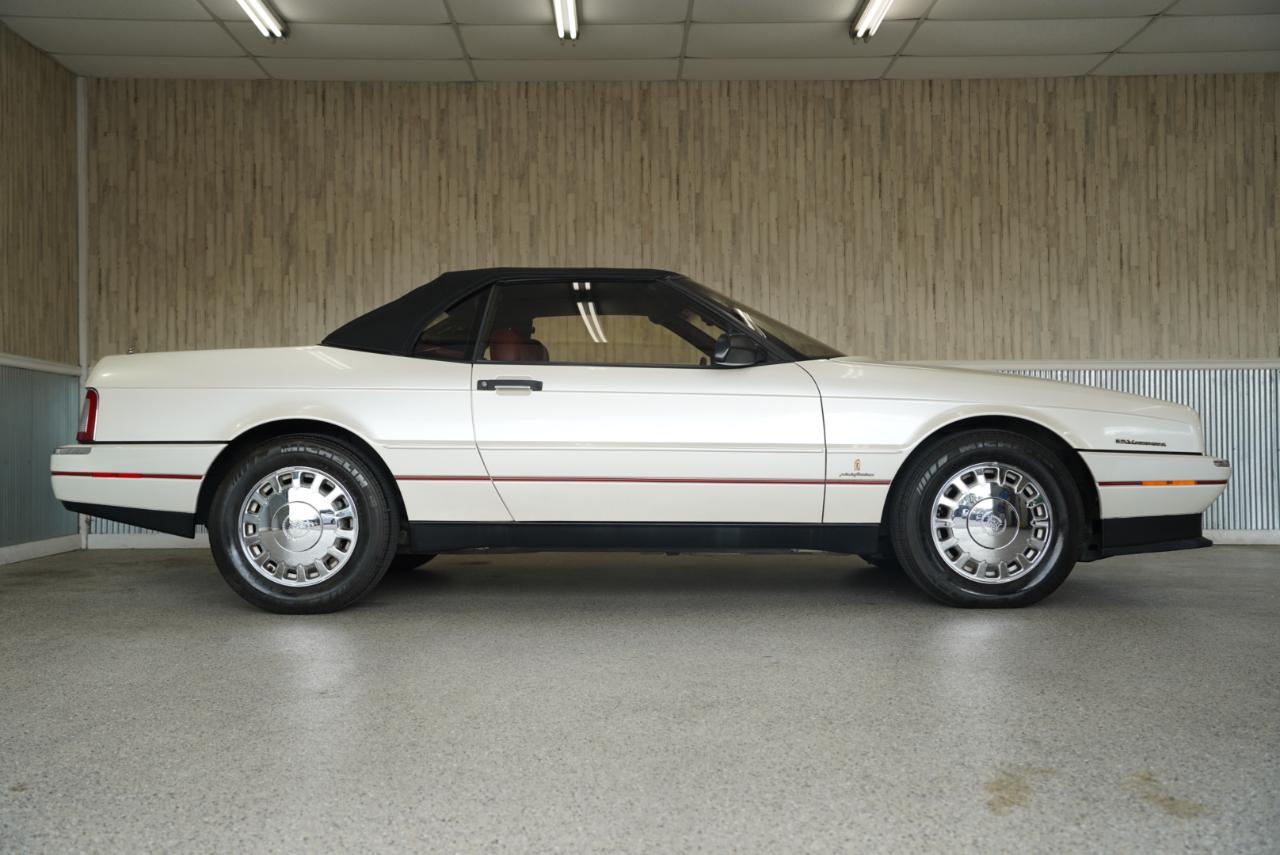 Cadillac Allante' photo 6