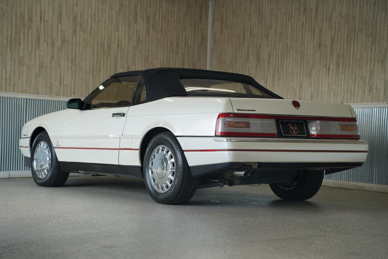 Cadillac Allante' photo 7