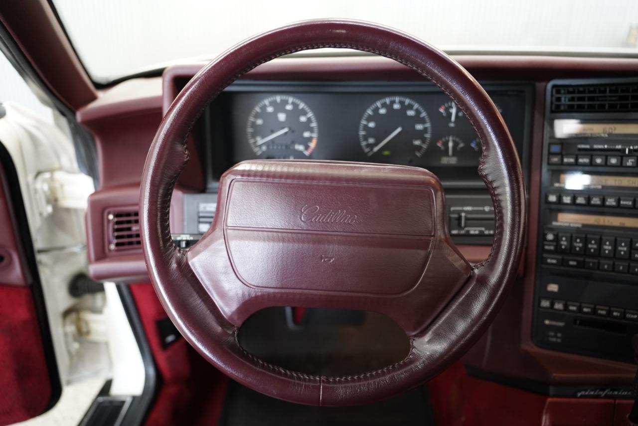 Cadillac Allante' photo 12